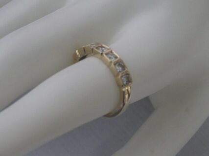 Goldener Brillant Ring 14 Karat - 7 Brillanten 0,35 Karat