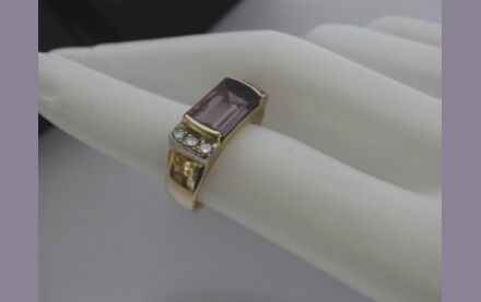 Goldener Vintage Ring mit Amethyst - Brillanten 14 Karat